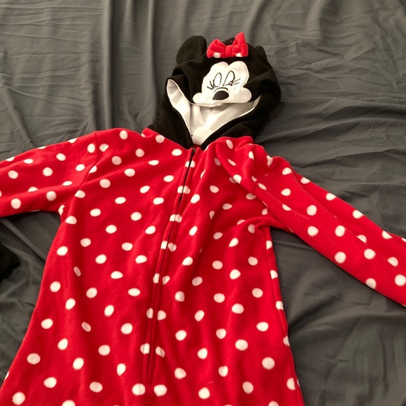 Gap Minnie Mouse onesie - Picture 1 of 3